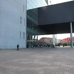 Con Garaje En