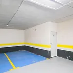 Con Garaje En 아파트